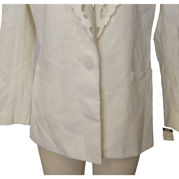 NOT FOR SALE - Picture 4 of 8